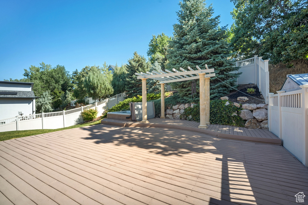967 E EAGLEWOOD DR North Salt Lake, UT 84054