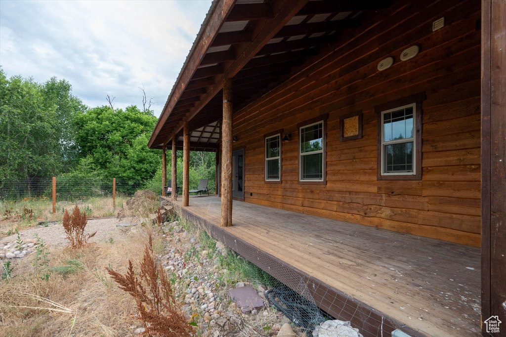 8817 E MOUNTAIN VALLEY DR Huntsville, UT 84317
