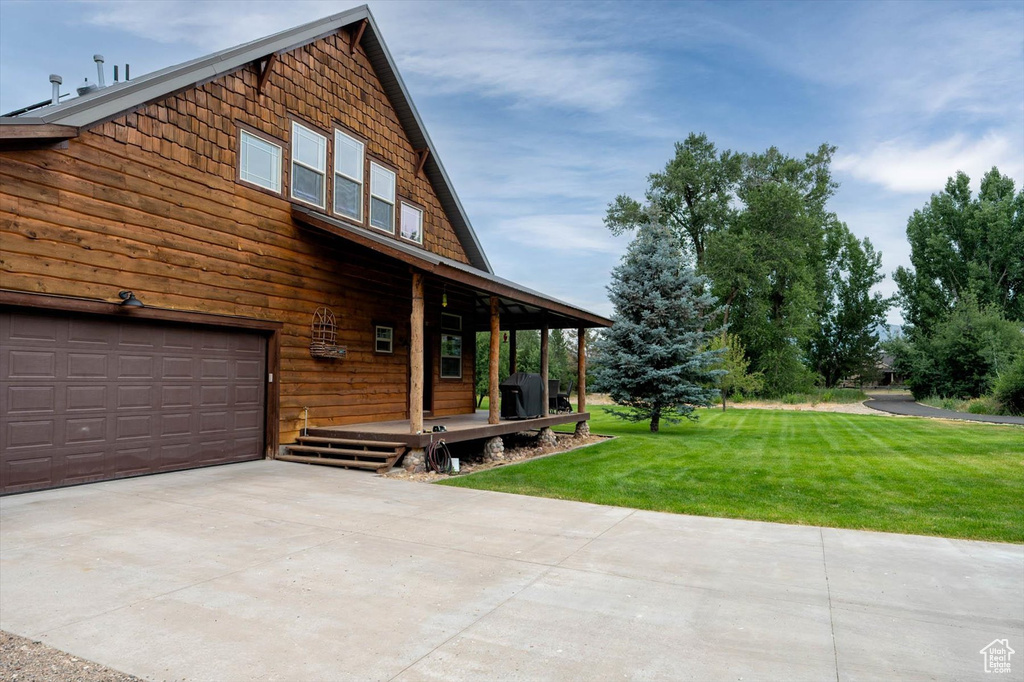 8817 E MOUNTAIN VALLEY DR Huntsville, UT 84317