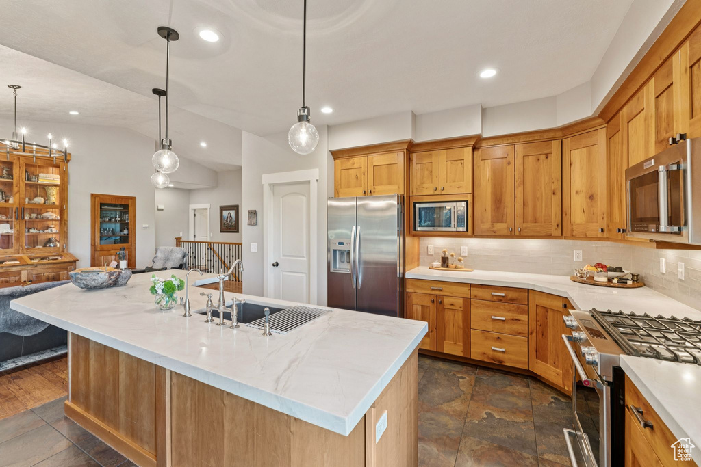 1365 W 310 N Midway, UT 84049