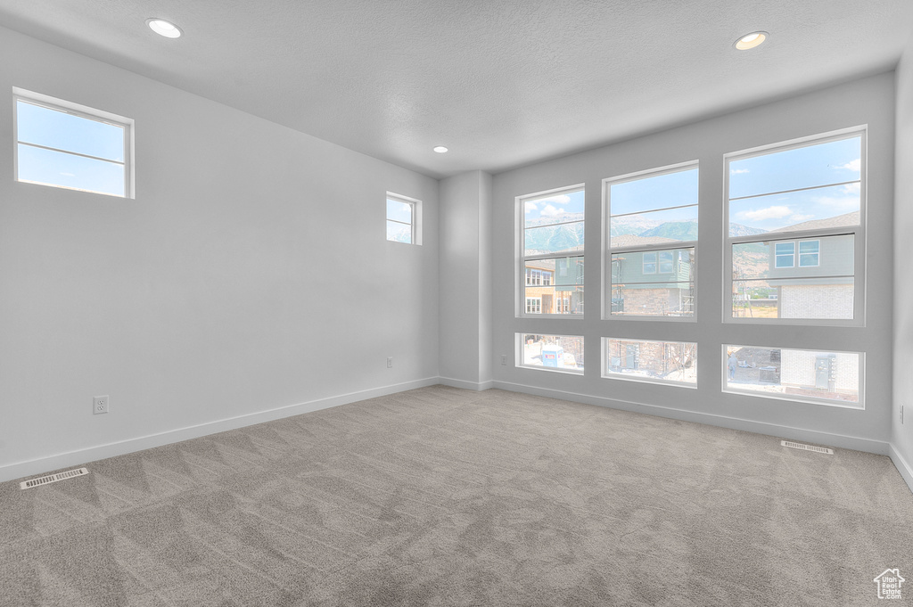 575 N BUFFALO GRASS LN Lindon, UT 84042
