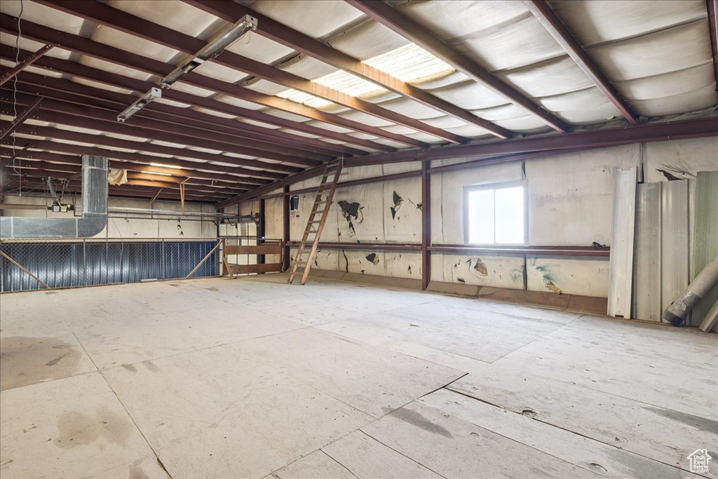 Miscellaneous room featuring a garage