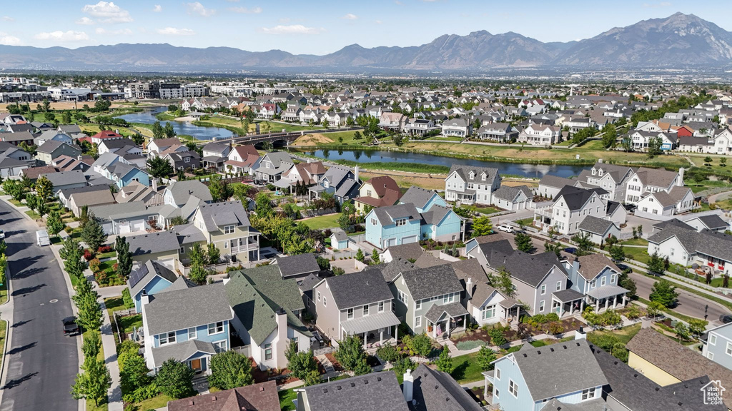 10757 S BEACH COMBER WAY South Jordan, UT 84009