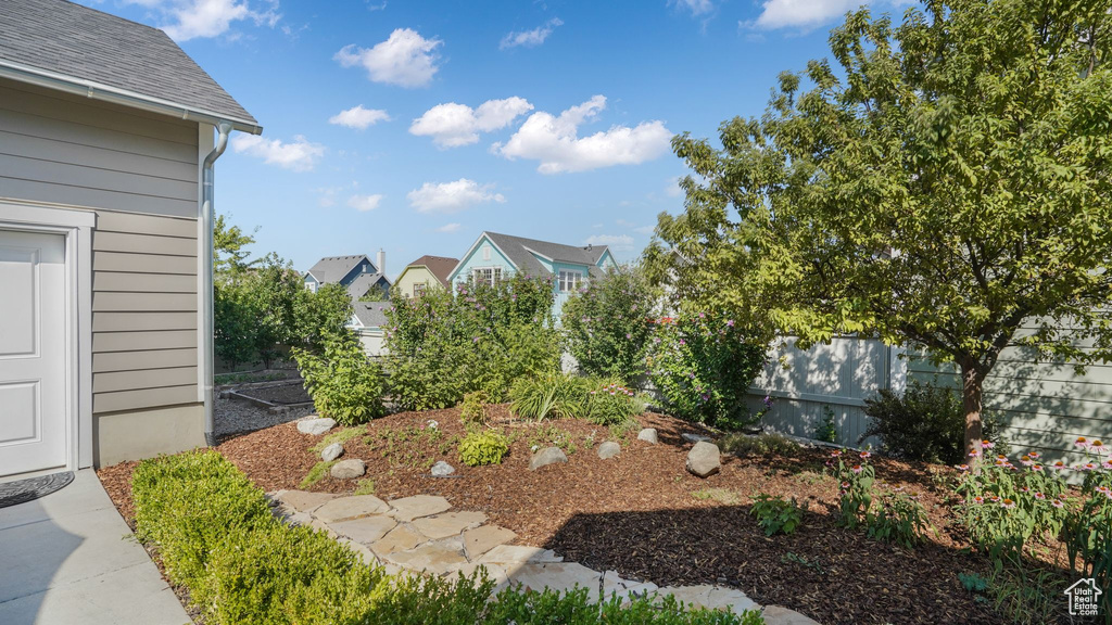 10757 S BEACH COMBER WAY South Jordan, UT 84009