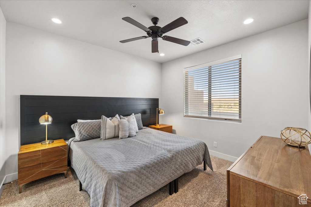 2279 N PARK DR Washington, UT 84780
