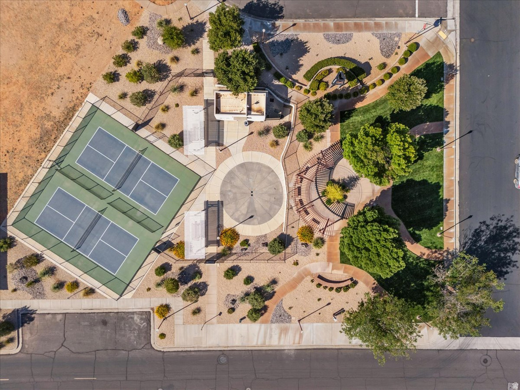 2279 N PARK DR Washington, UT 84780