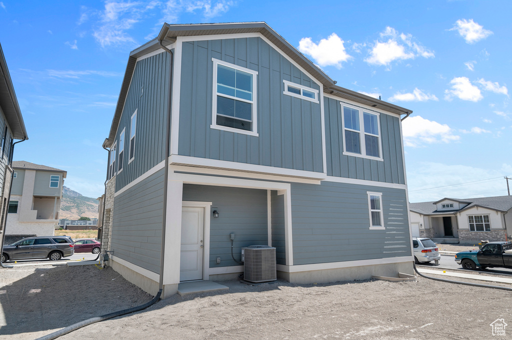 557 N BUFFALO GRASS LN Lindon, UT 84042
