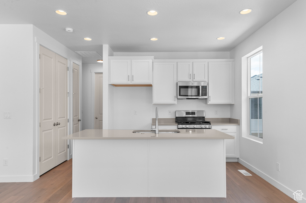 557 N BUFFALO GRASS LN Lindon, UT 84042