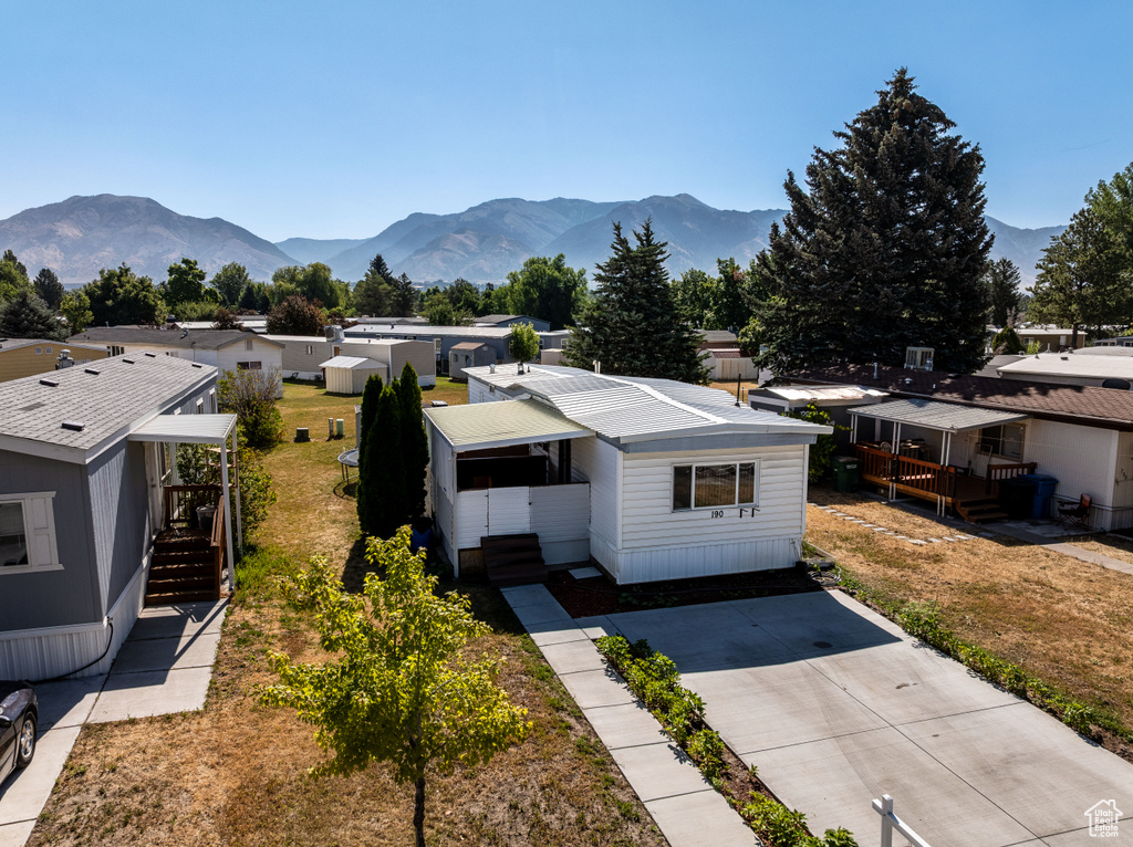 Photo 8 for MLS #2097675 at 190 Kings Ct