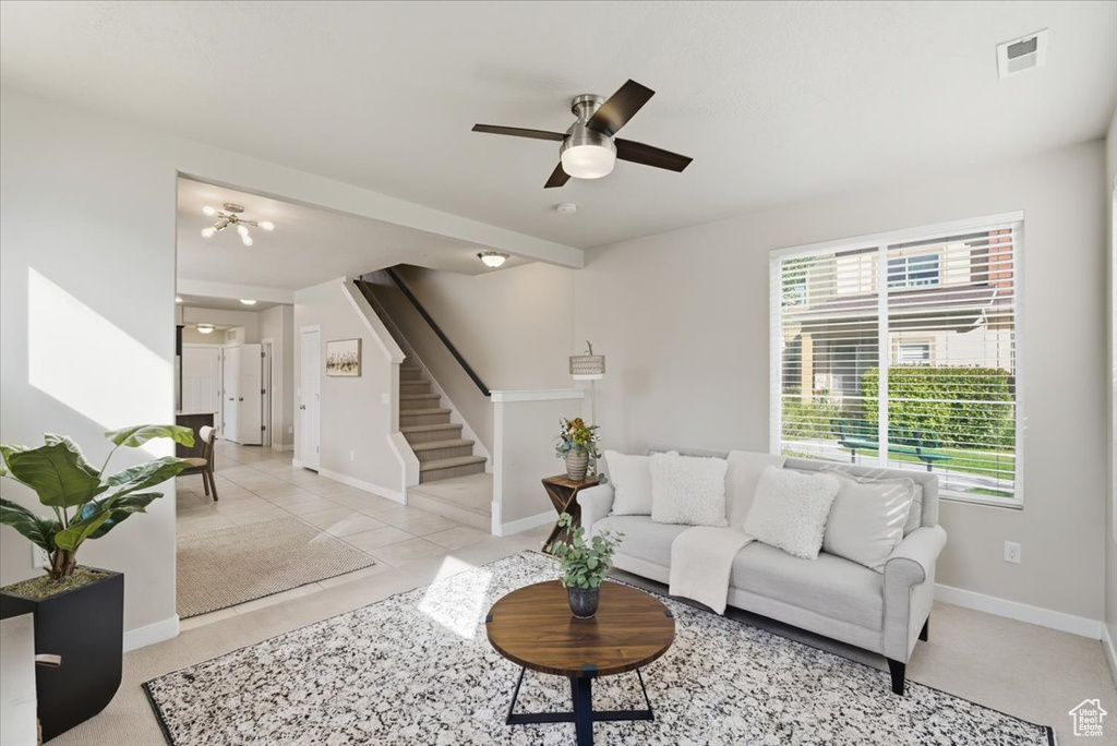 Photo 5 for MLS #2097680 at 1012 W Willow Wind Dr