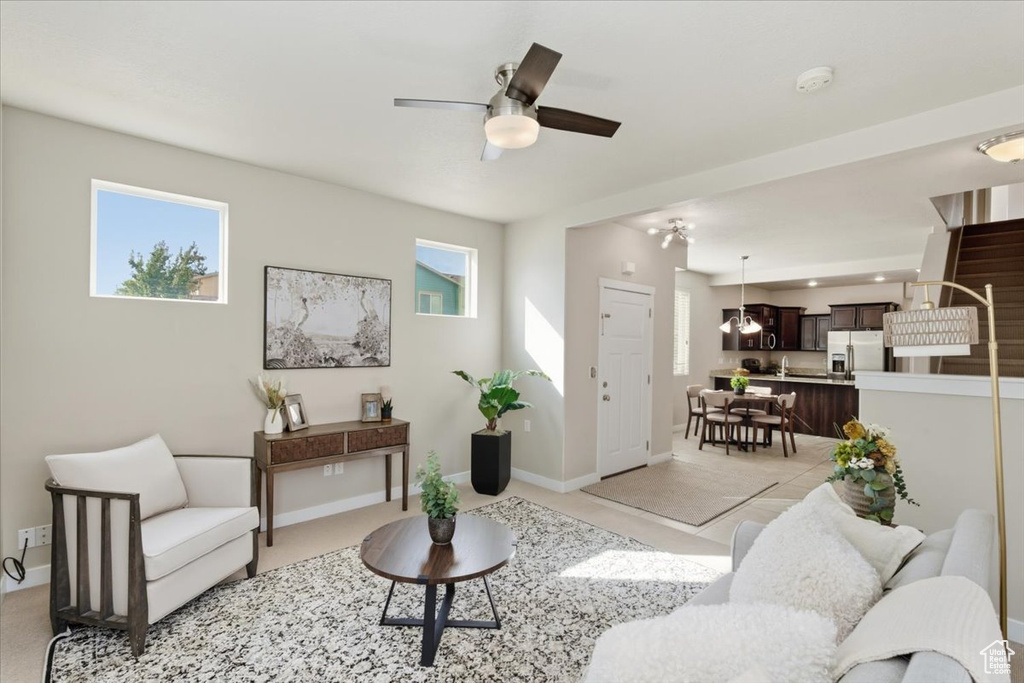 Photo 4 for MLS #2097680 at 1012 W Willow Wind Dr