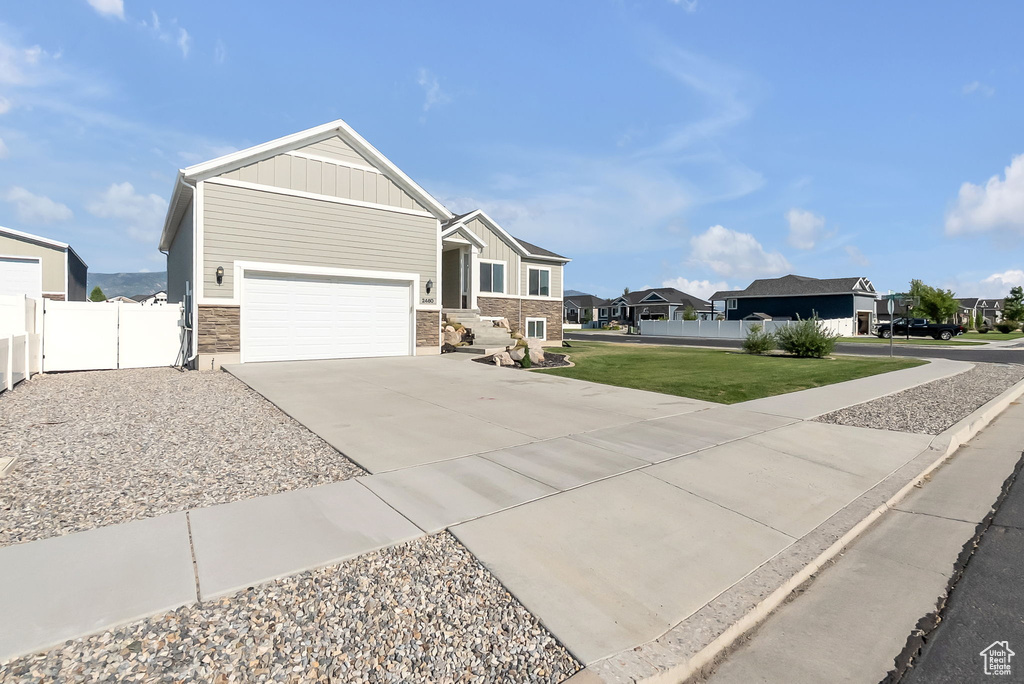 2460 N 2825 W Plain City, UT 84404