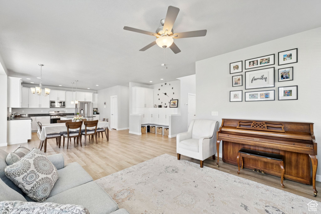 1346 W 1250 S Springville, UT 84663