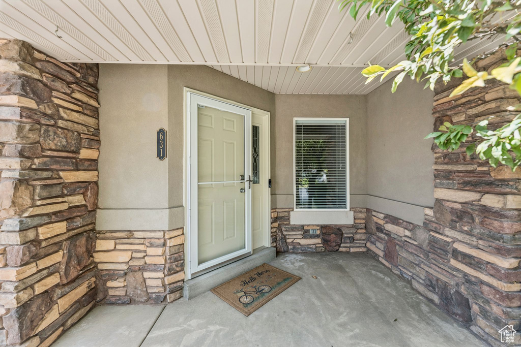631 E CLEARWATER DR Layton, UT 84041