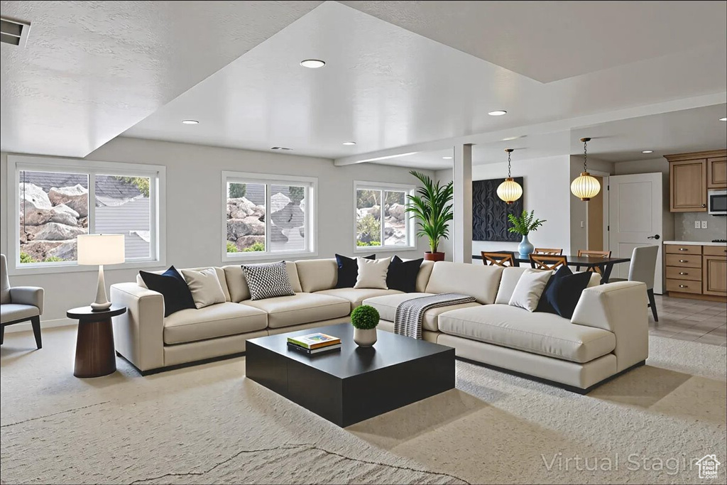 5588 S FARM HILL DR Salt Lake City, UT 84117