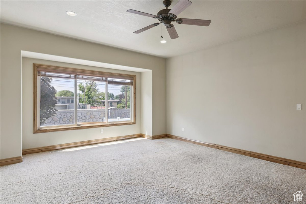 5588 S FARM HILL DR Salt Lake City, UT 84117