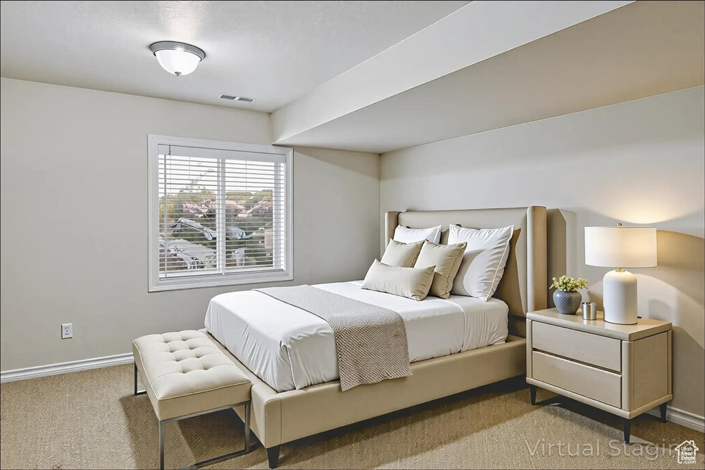 5588 S FARM HILL DR Salt Lake City, UT 84117
