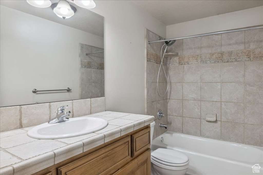 5588 S FARM HILL DR Salt Lake City, UT 84117