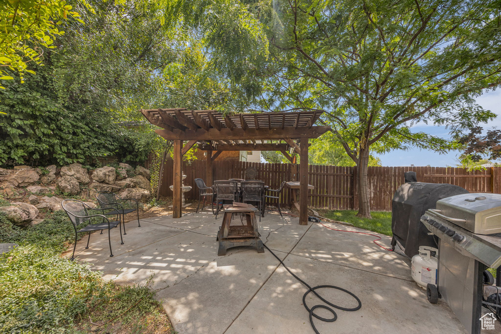5548 S 3850 W Roy, UT 84067