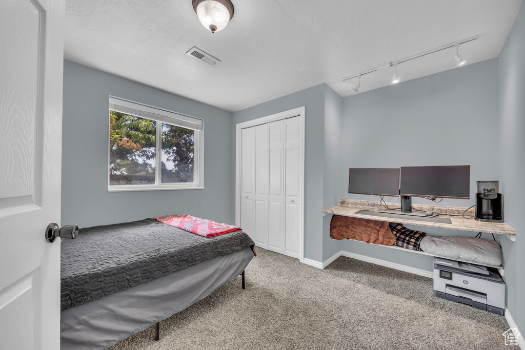 5548 S 3850 W Roy, UT 84067