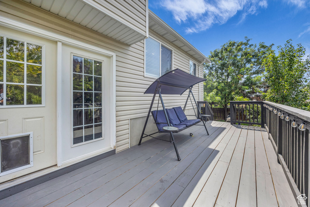 5548 S 3850 W Roy, UT 84067