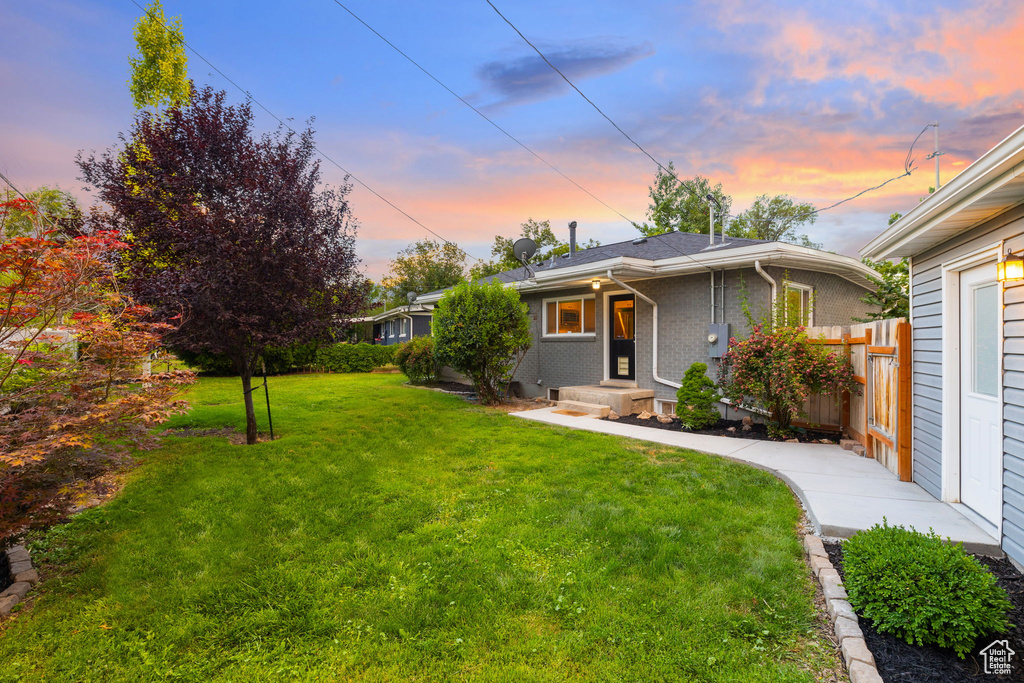 751 E LAKE CIR Millcreek, UT 84106