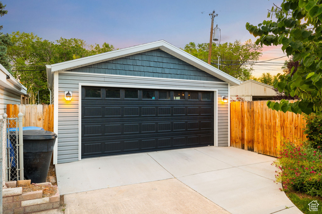 751 E LAKE CIR Millcreek, UT 84106