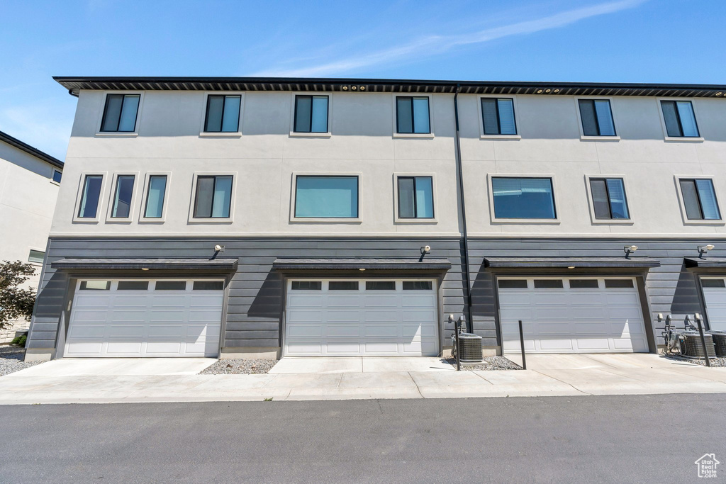 Multi unit property with a garage