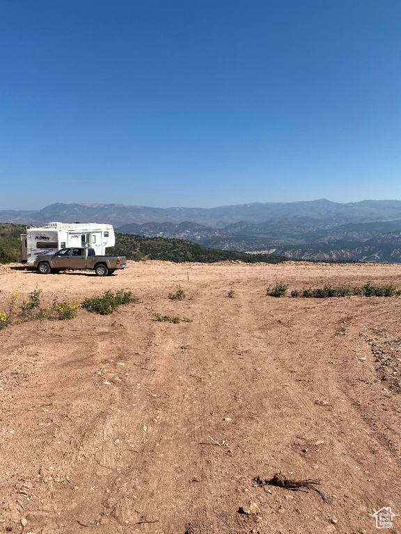  Tabiona, UT 84072