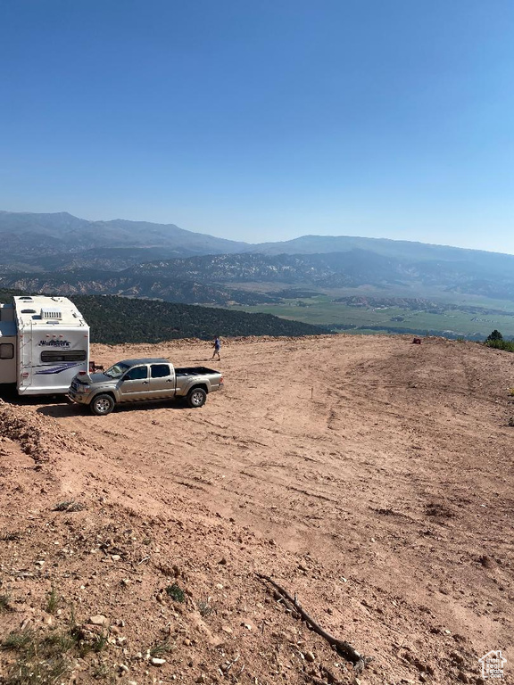  Tabiona, UT 84072