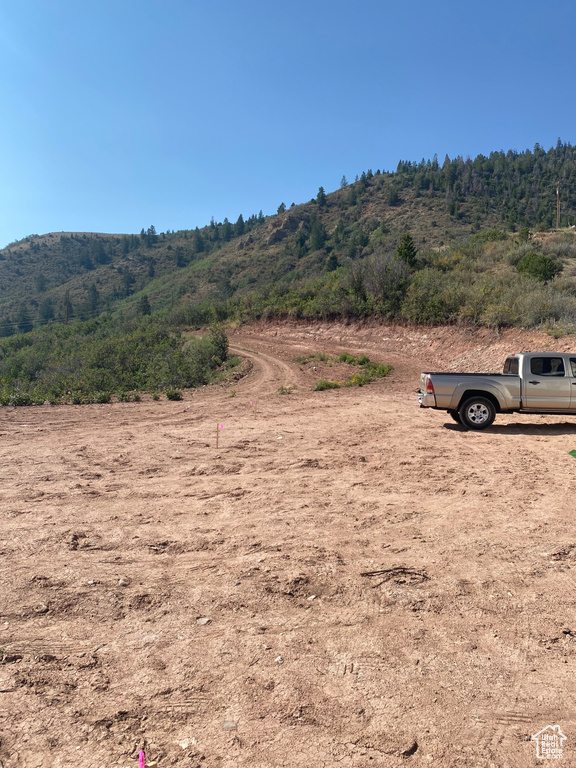  Tabiona, UT 84072