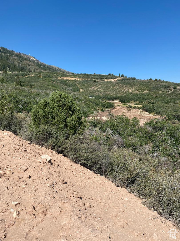  Tabiona, UT 84072
