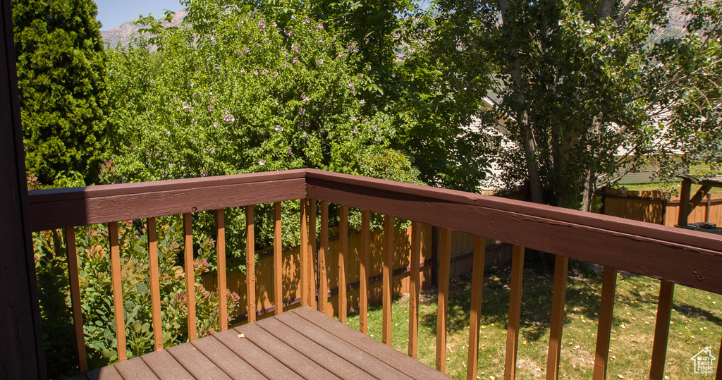 558 E 2025 N North Ogden, UT 84414