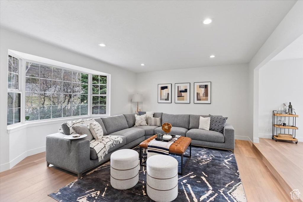 717 WOODRIDGE DR Layton, UT 84040