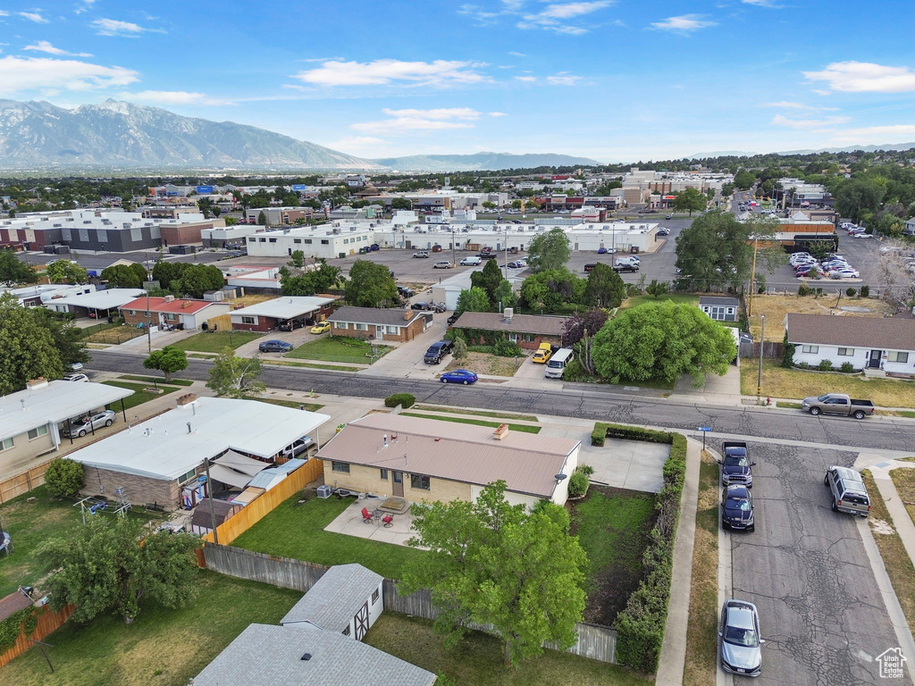 1908 W CHAMPAGNE AVE Taylorsville, UT 84129