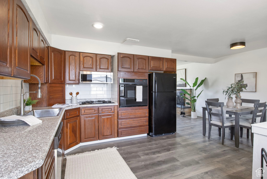 1908 W CHAMPAGNE AVE Taylorsville, UT 84129