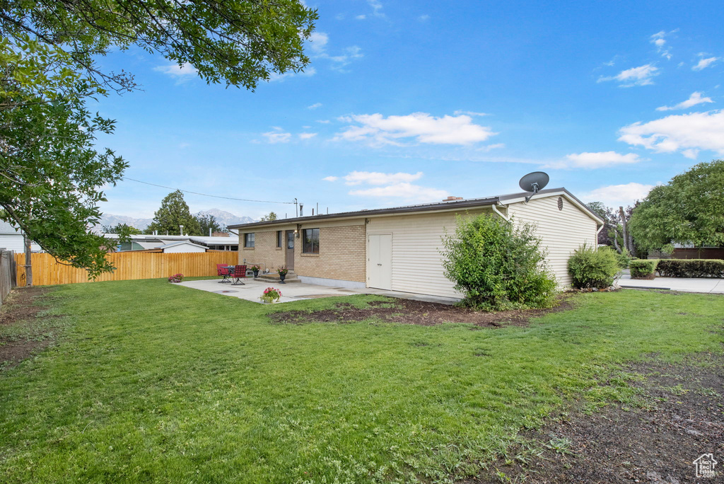 1908 W CHAMPAGNE AVE Taylorsville, UT 84129