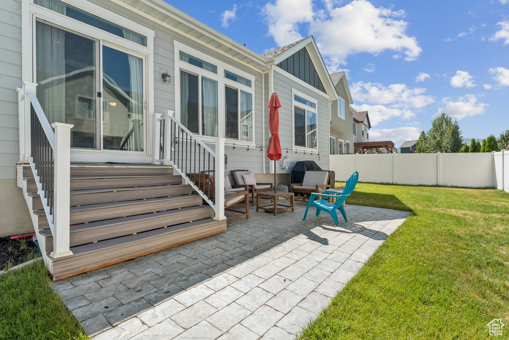 View of patio / terrace with entry steps
