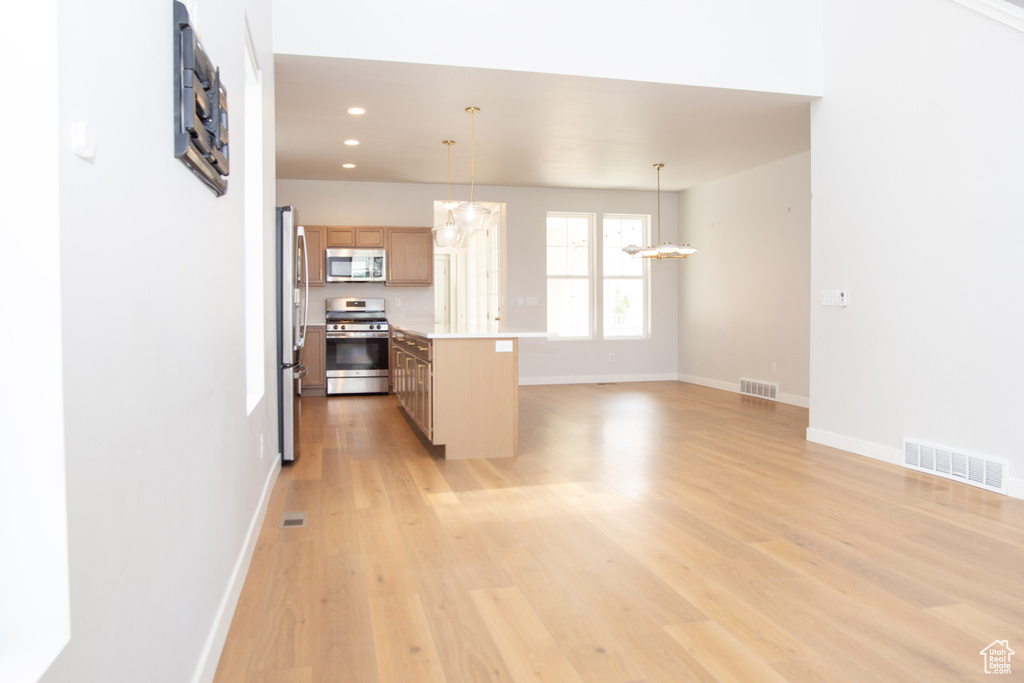 11511 S PEBBLE POND RD South Jordan, UT 84009