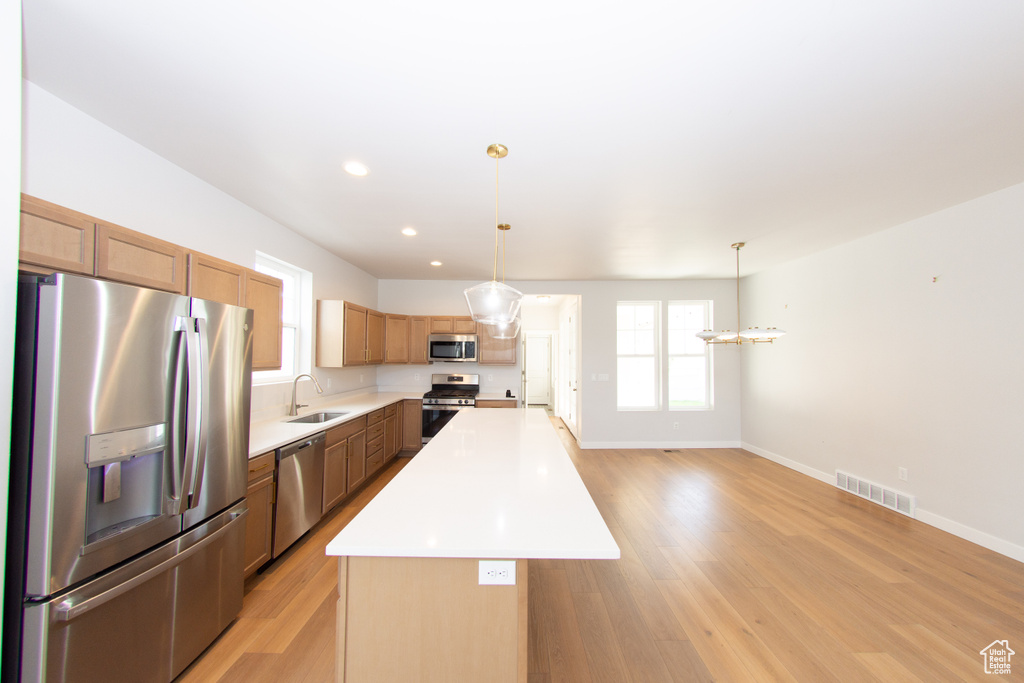 11511 S PEBBLE POND RD South Jordan, UT 84009