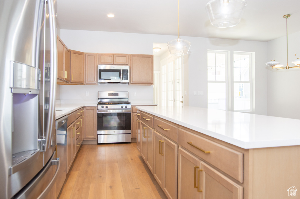 11511 S PEBBLE POND RD South Jordan, UT 84009