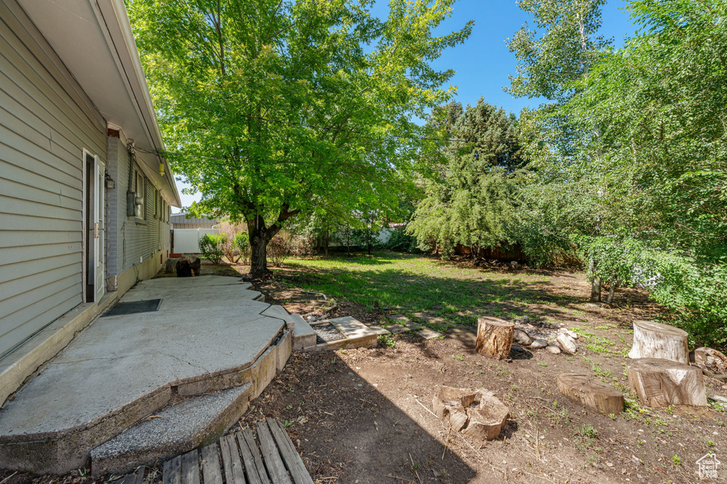 5726 S HIGHLAND DR Holladay, UT 84121
