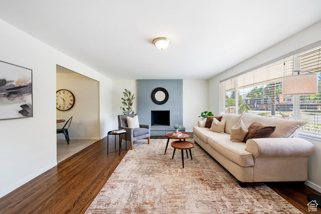 5726 S HIGHLAND DR Holladay, UT 84121