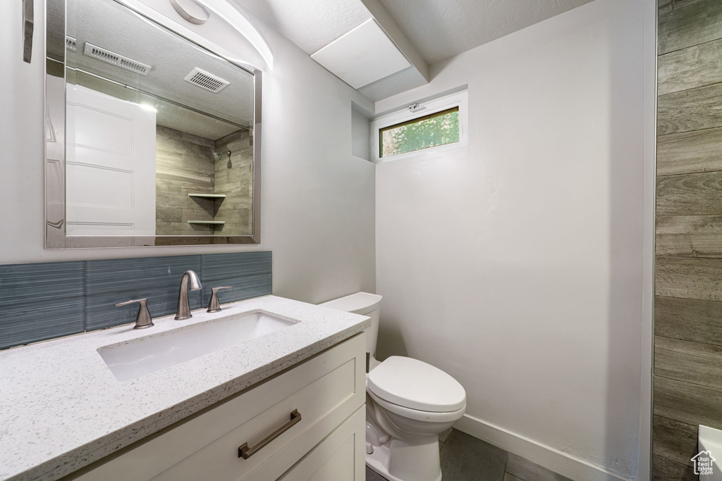 5726 S HIGHLAND DR Holladay, UT 84121