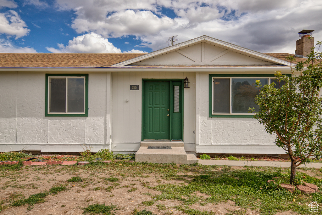 Photo 2 for MLS #2097797 at 255 S 100 West