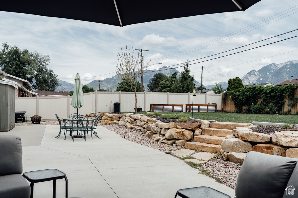 9921 S POPPY LN Sandy, UT 84094