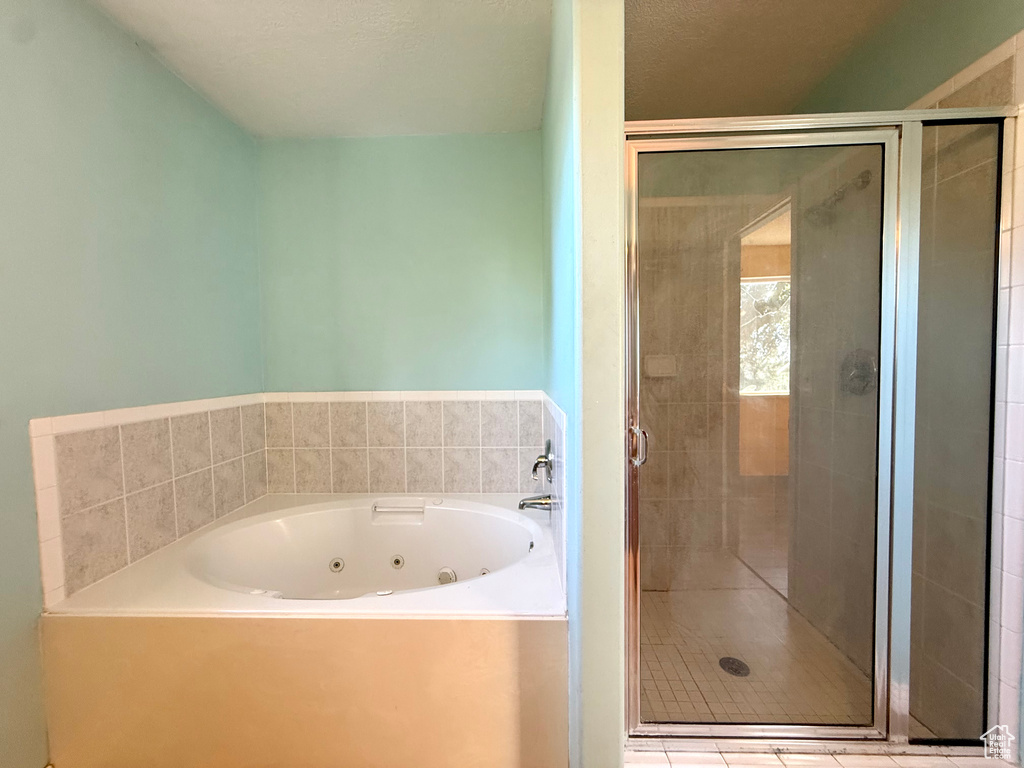 2573 W REMUDA DR Farr West, UT 84404