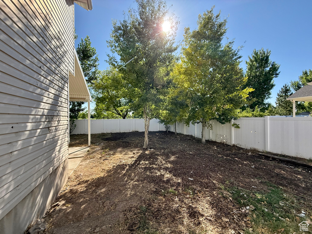 2573 W REMUDA DR Farr West, UT 84404