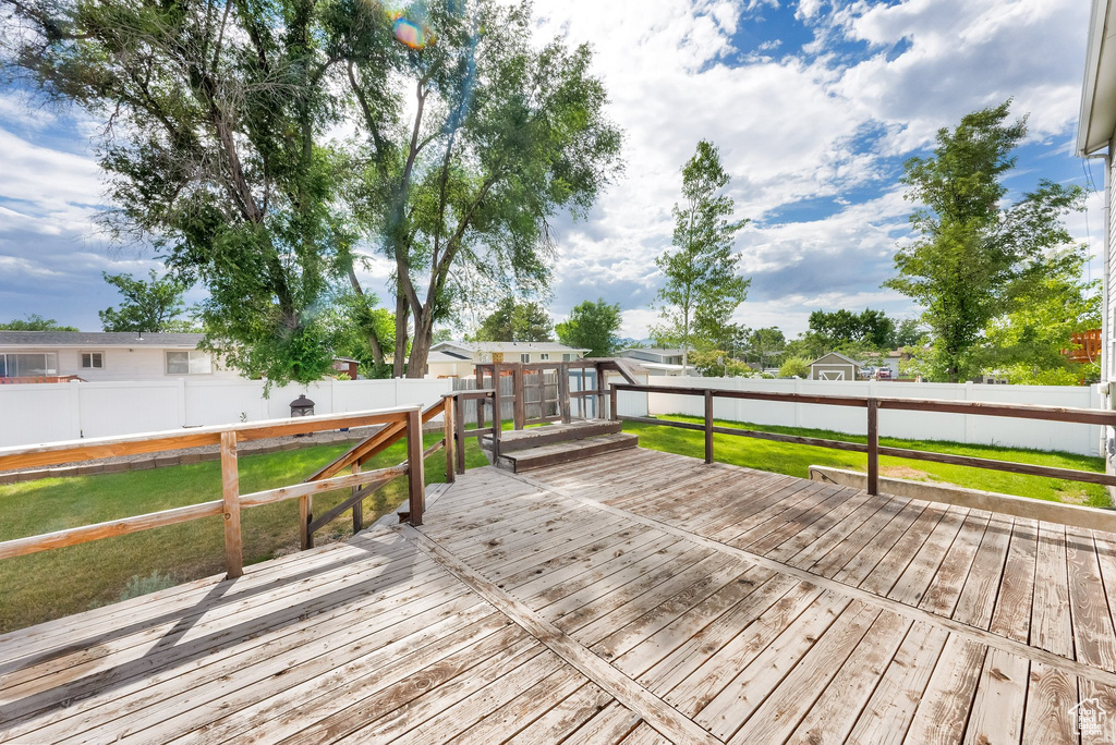 9958 S MARBLE ST Sandy, UT 84094