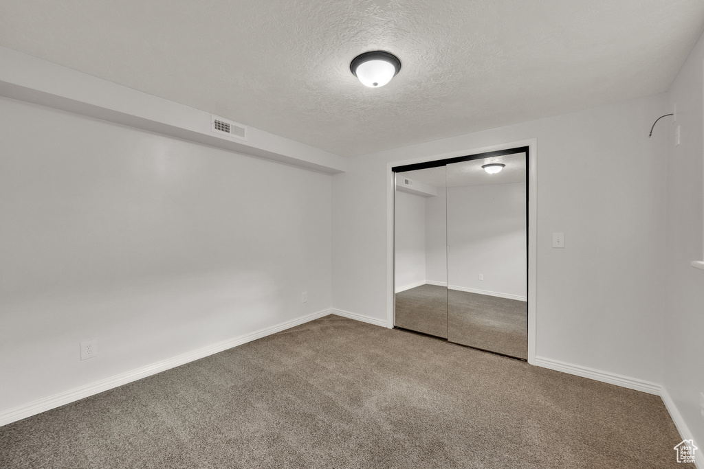 9958 S MARBLE ST Sandy, UT 84094